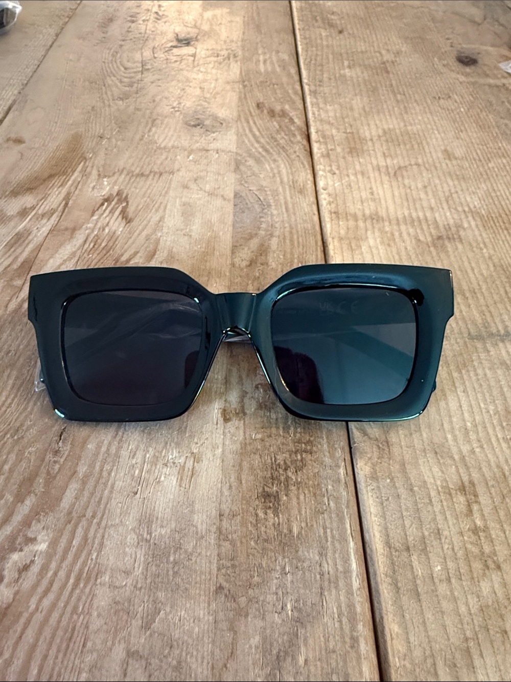 Women’s Square Sunglasses in Dark Green